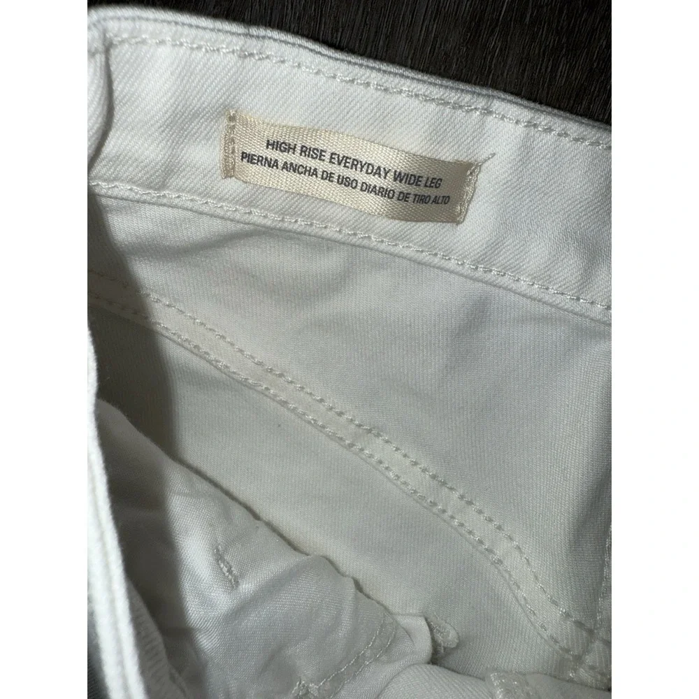 Universal Thread High-Rise Wide Leg White Denim Jeans Size 4
